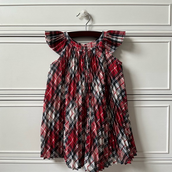BabyGap | Plaid Pleated Holiday Dress with Flutter Sleeves - Picture 3 of 6